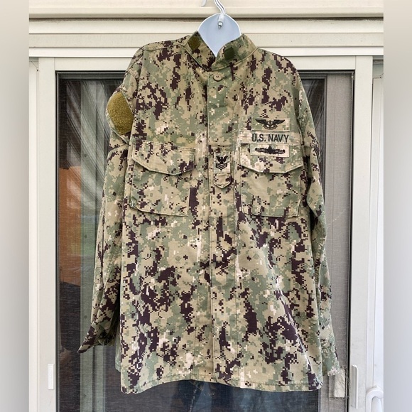 Authentic U.S. Navy Jacket, US Army Jacket - Picture 2 of 13